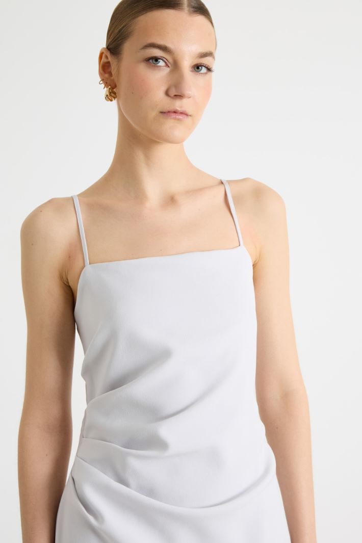 Satin dress with slit Intrend - 3