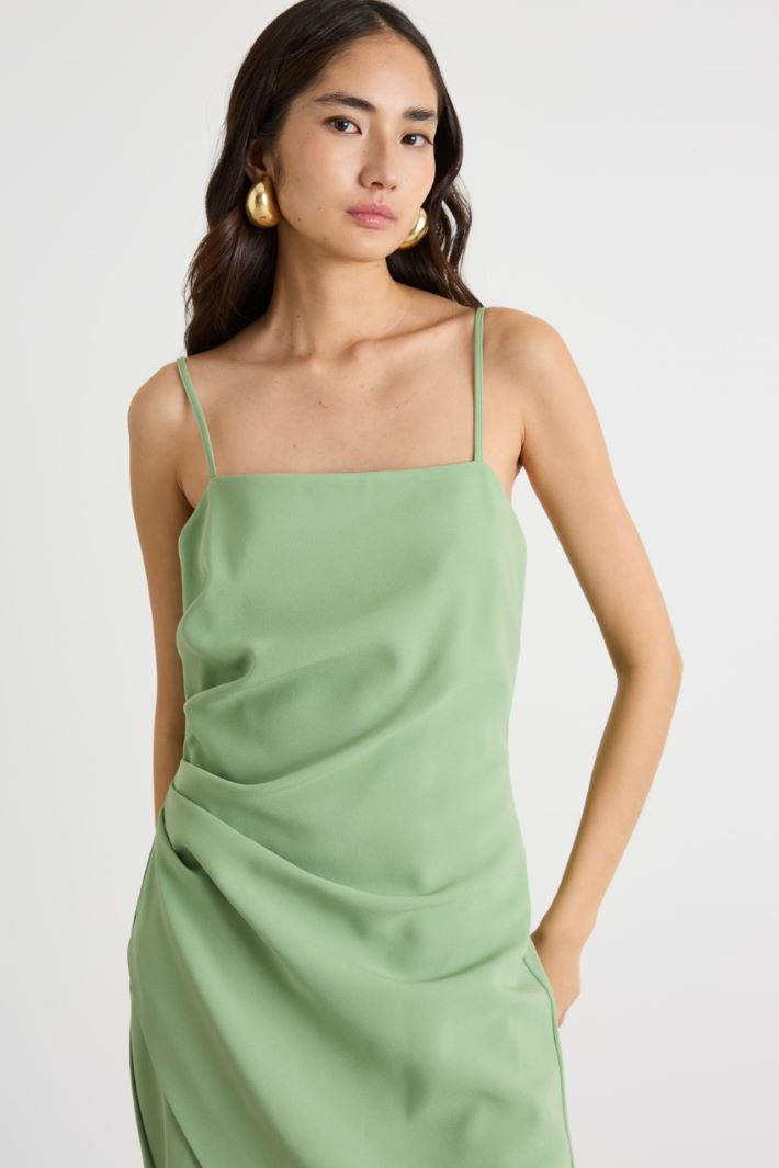 Satin dress with slit Intrend - 3