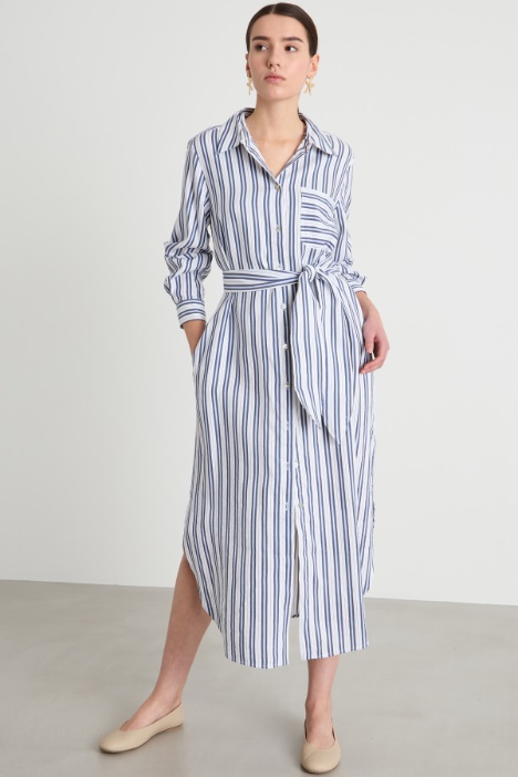 Abito chemisier con spacchi