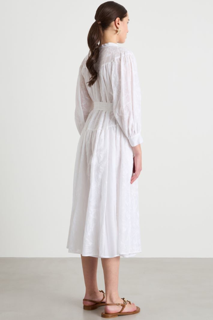 Abito in mussola ricamata Intrend - 4