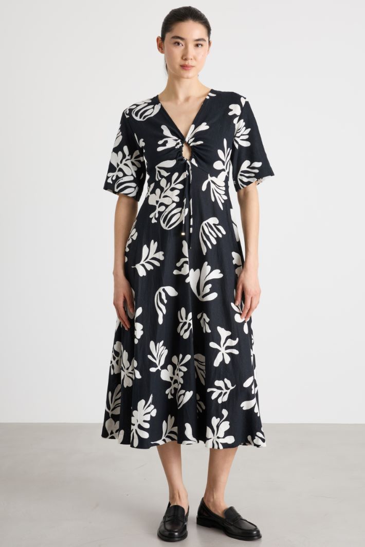 Cut-out Dress Intrend - 2