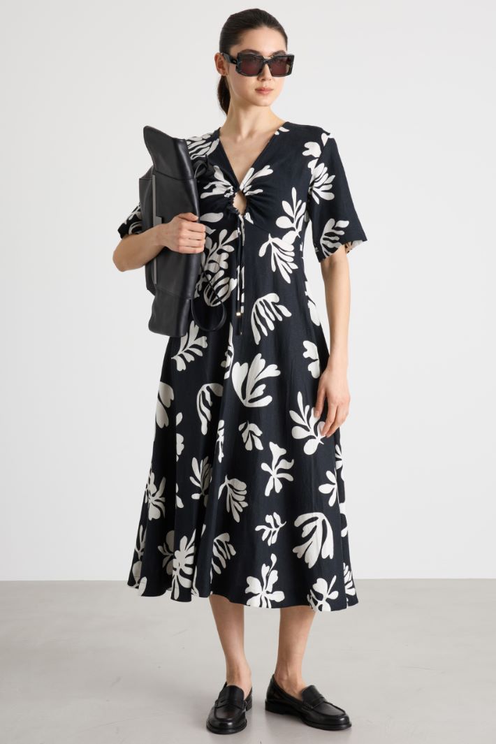 Cut-out Dress Intrend