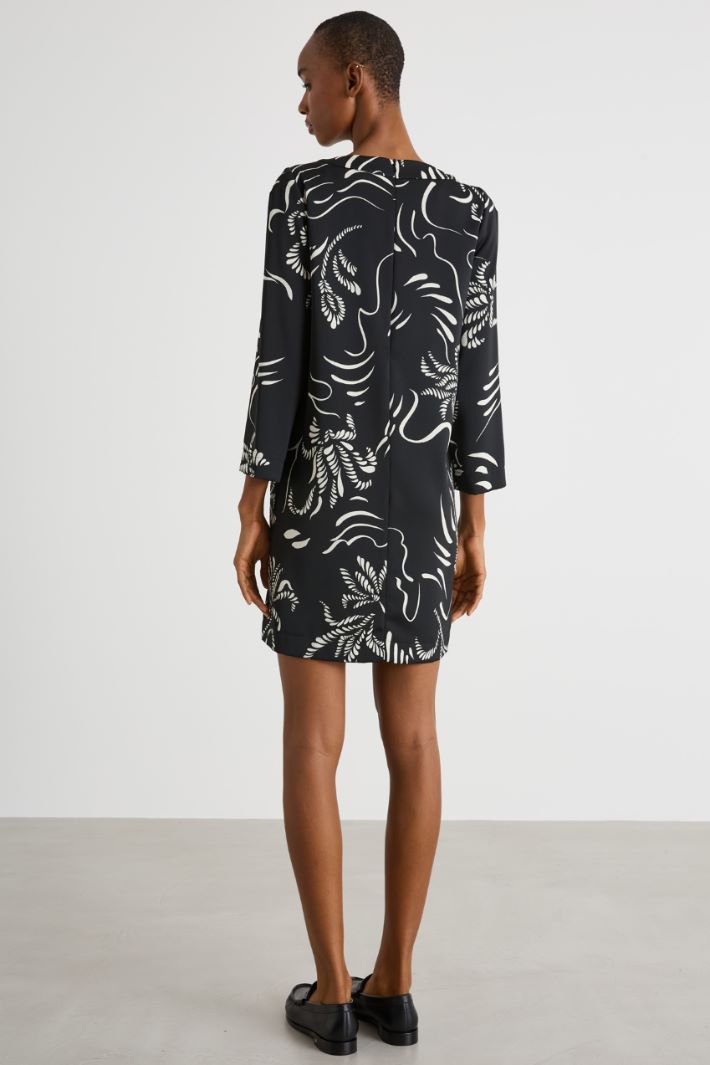 Printed satin dress Intrend - 4
