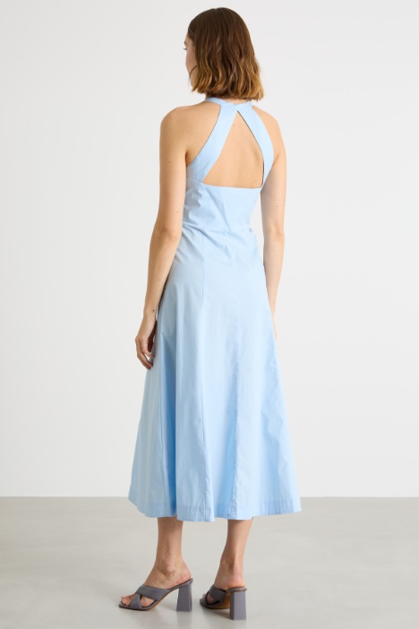 Abito con scollo all'americana