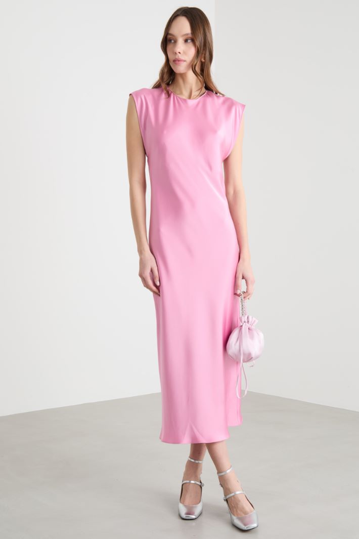 Satin dress Intrend