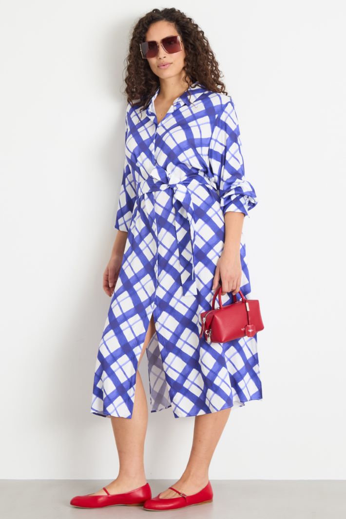 Satin shirt dress Intrend