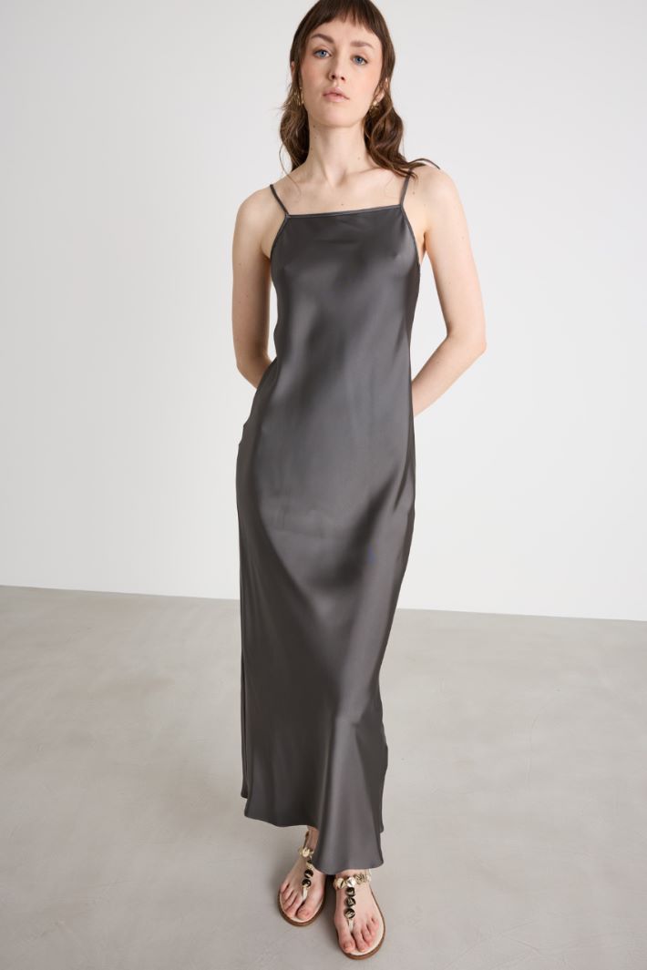 Satin slip dress Intrend - 2