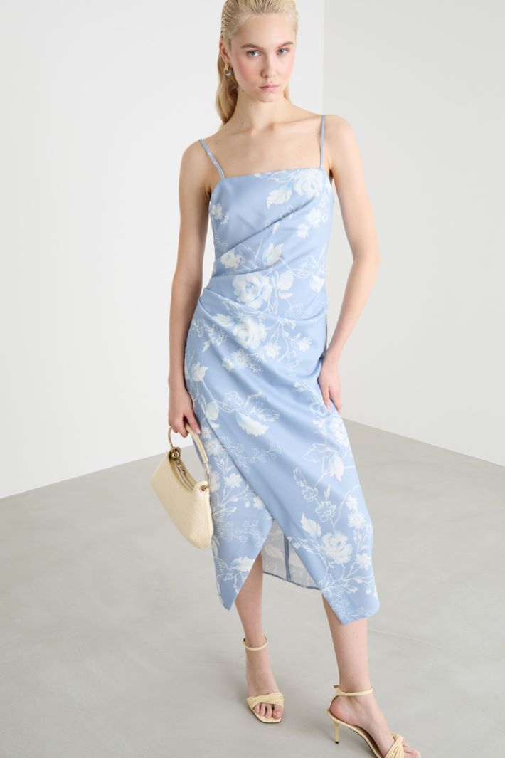 Satin dress with slit Intrend - 2