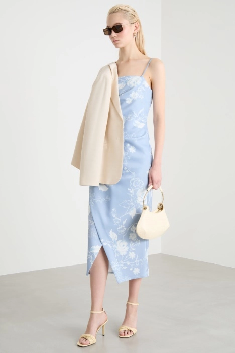 Satin dress with slit - Intrend