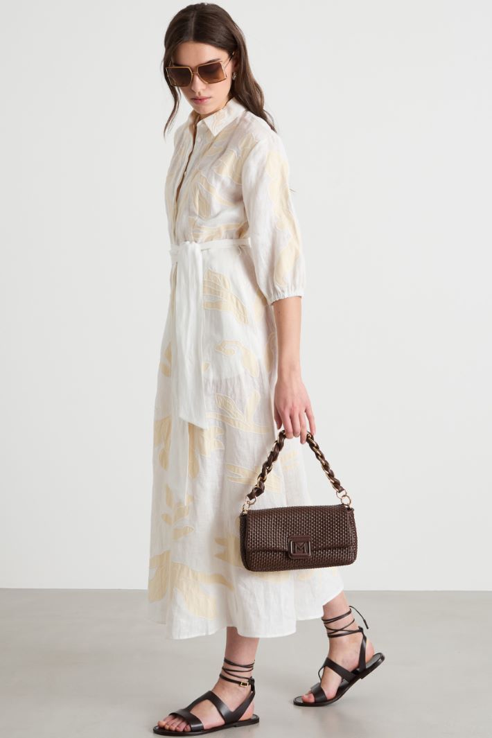 Abito in lino ricamato Intrend