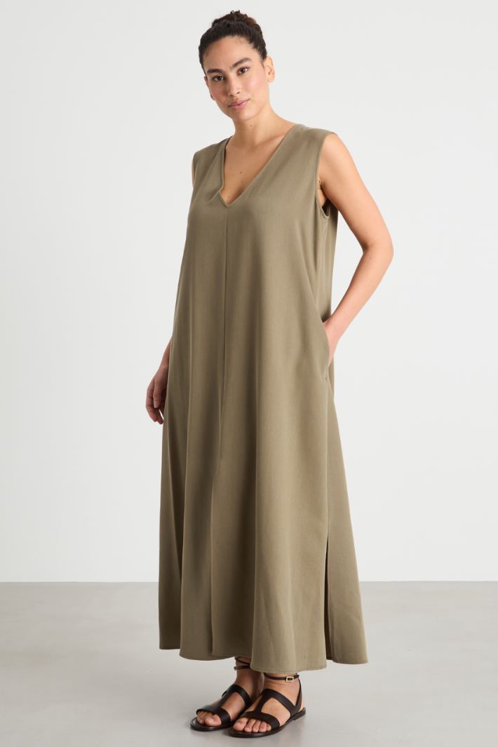 Maxi dress with pockets Intrend - 2