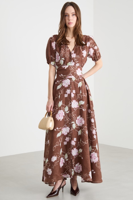 Abito lungo con cintura Intrend