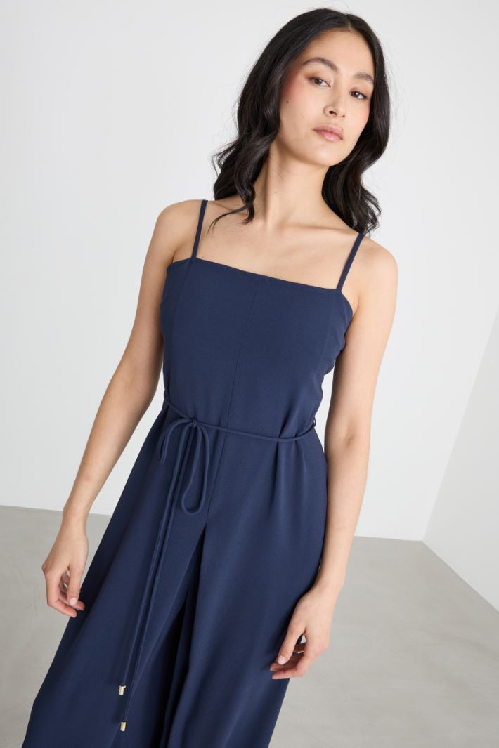 Crepe jumpsuit Intrend - 3