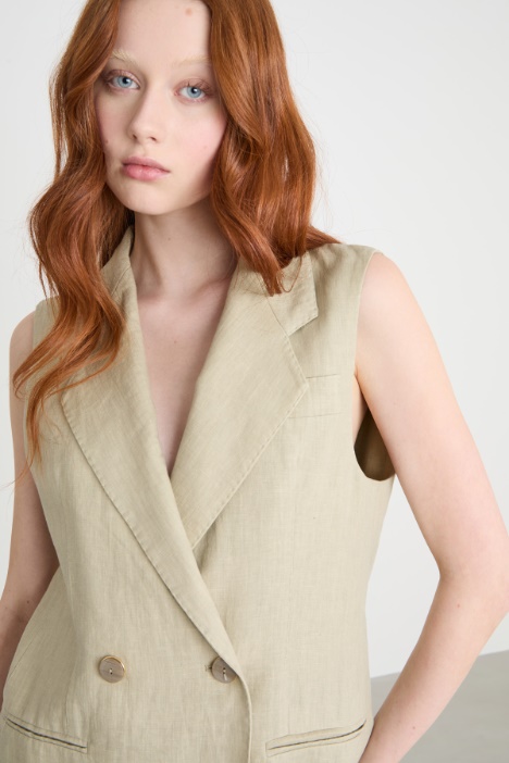 Gilet doppiopetto con apertura posteriore