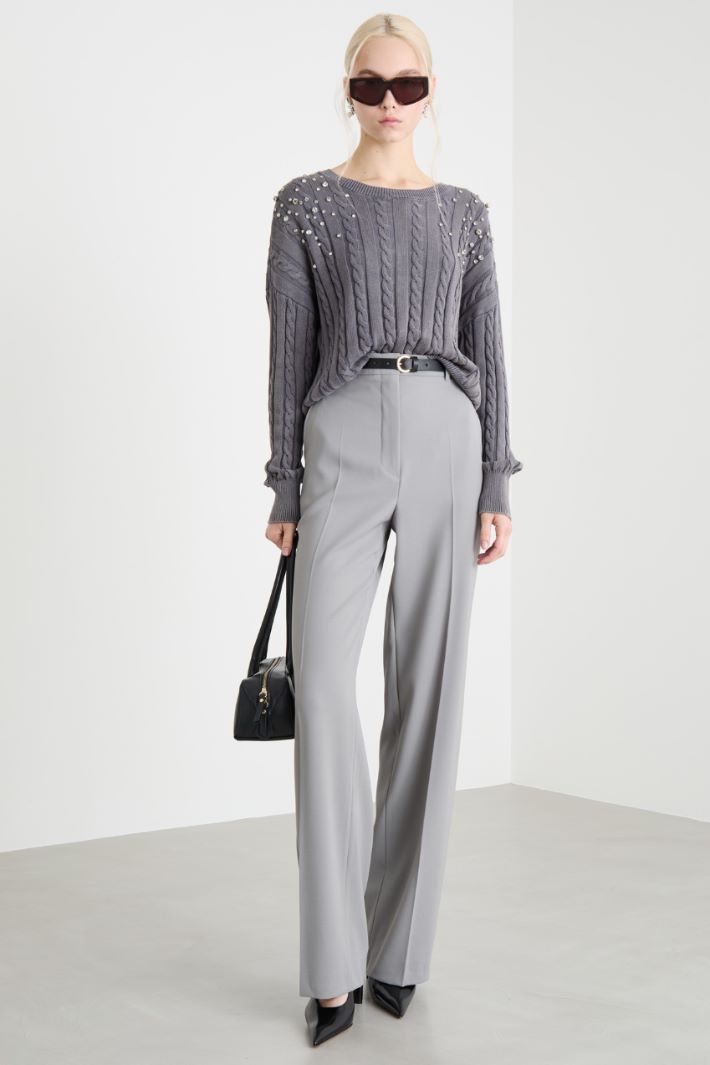 Cropped jumper with rhinestones Intrend