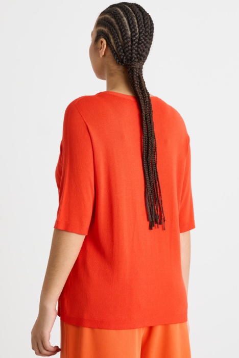 Maglia girocollo con maniche corte