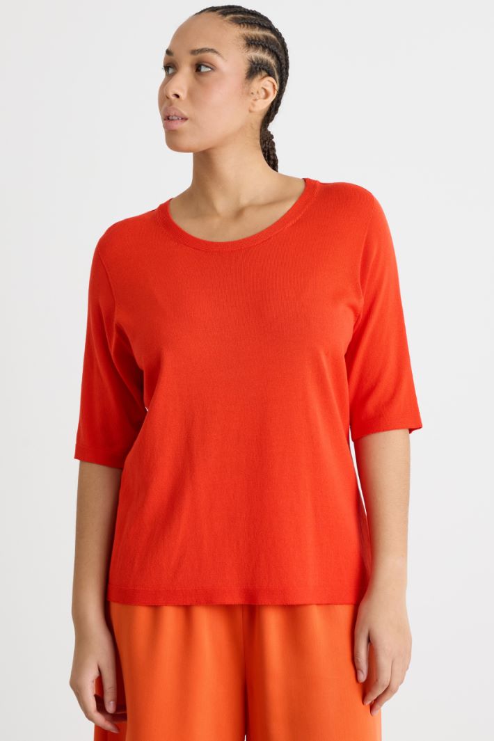 Top de cuello redondo y manga corta Intrend - 2