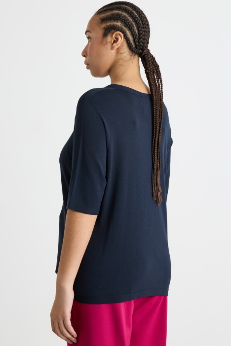 Maglia girocollo con maniche corte