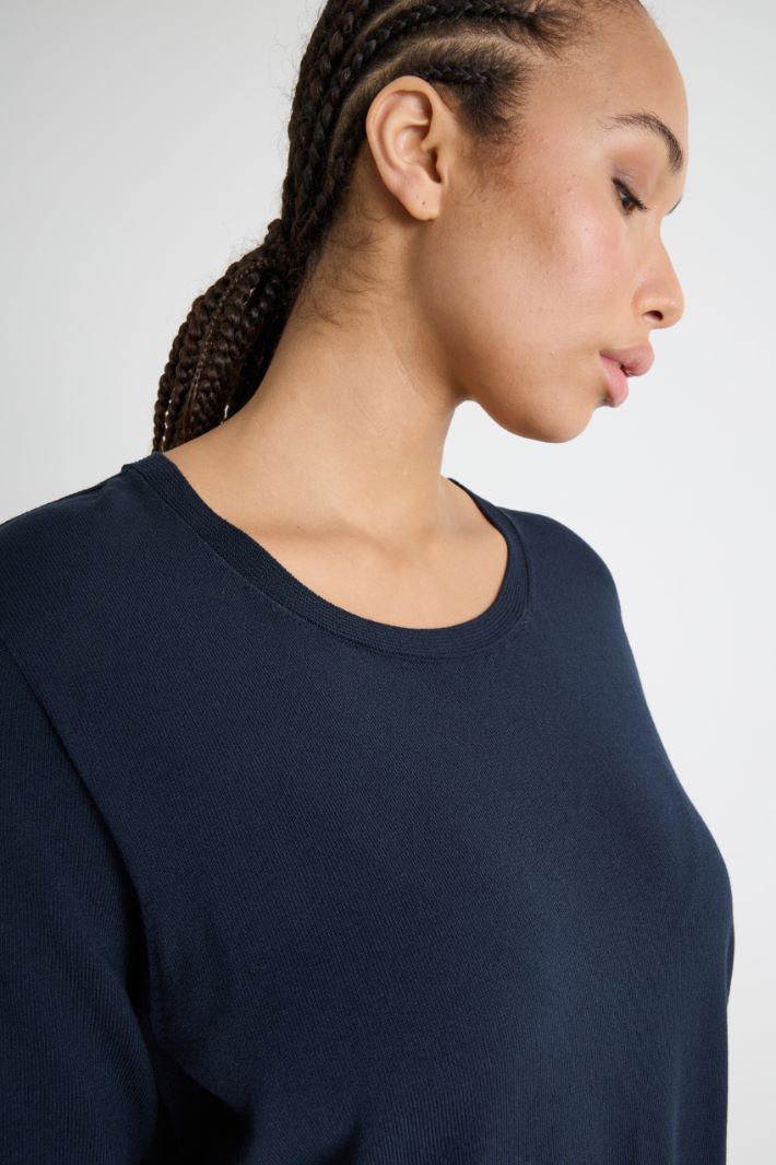 Crew-neck crepe knit Intrend - 3
