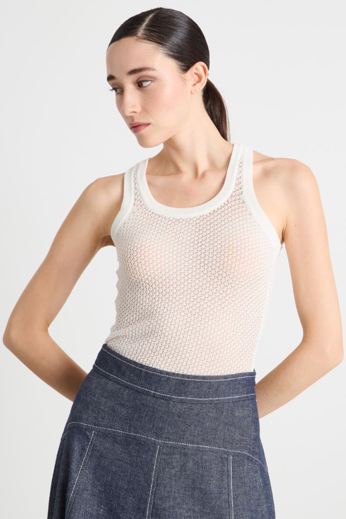 Lightweight pointelle-knit vest Intrend - 2