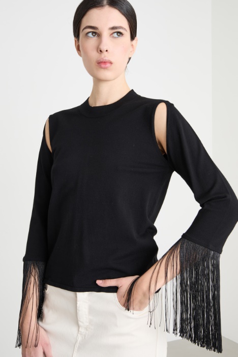 Maglia con cut-out e frange