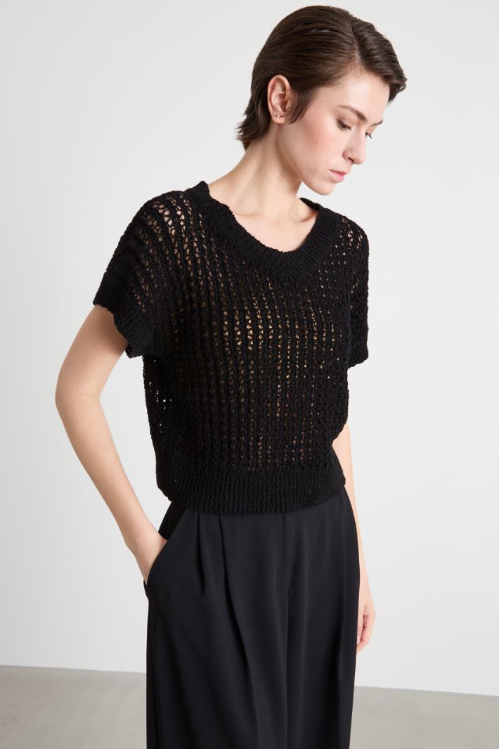 Cropped open-knit top Intrend - 2