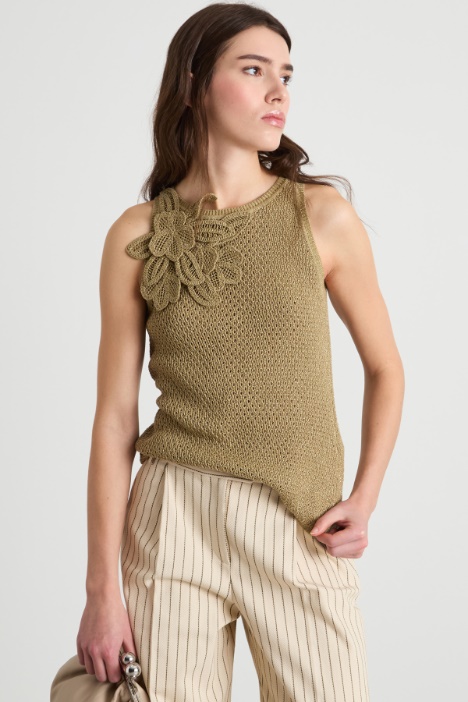 Crochet-flower sleeveless top Intrend