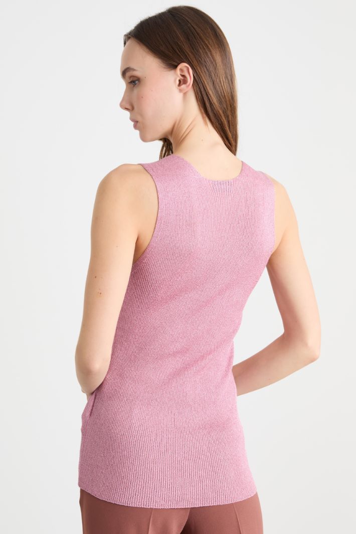 Fitted laminated-knit top Intrend - 4