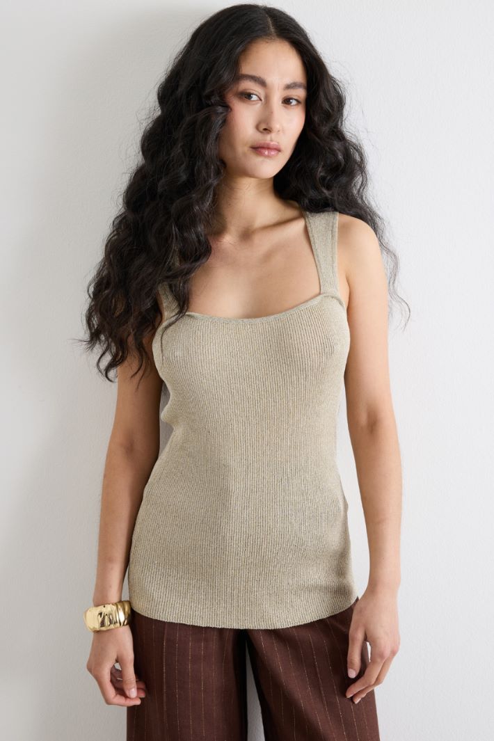 Fitted laminated-knit top Intrend - 2