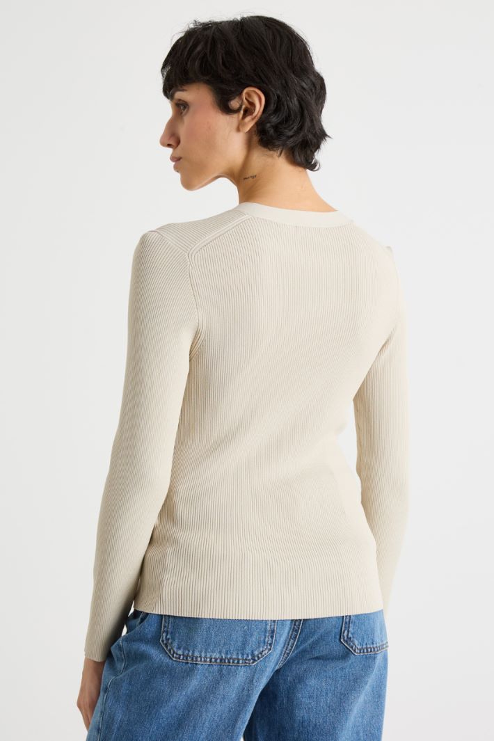 Fitted V-neck cardigan Intrend - 4