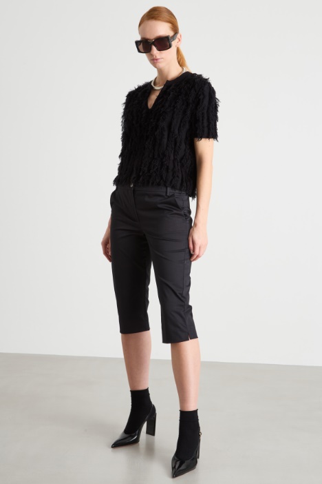 Top de punto con flecos Intrend