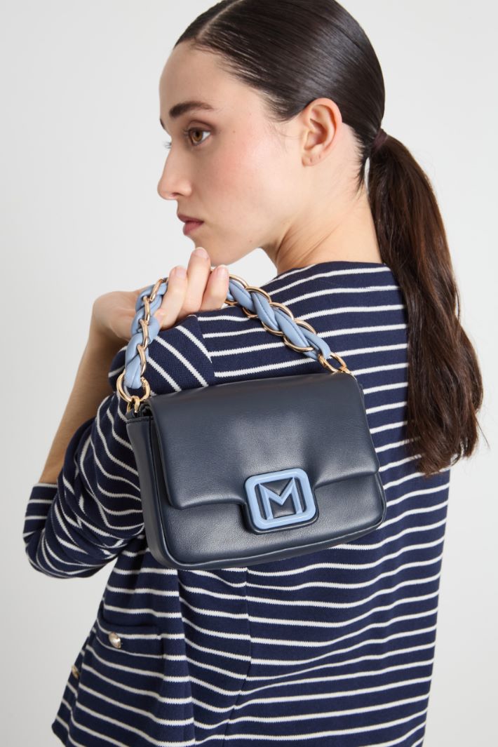 Padded bag in coated fabric Intrend - 5