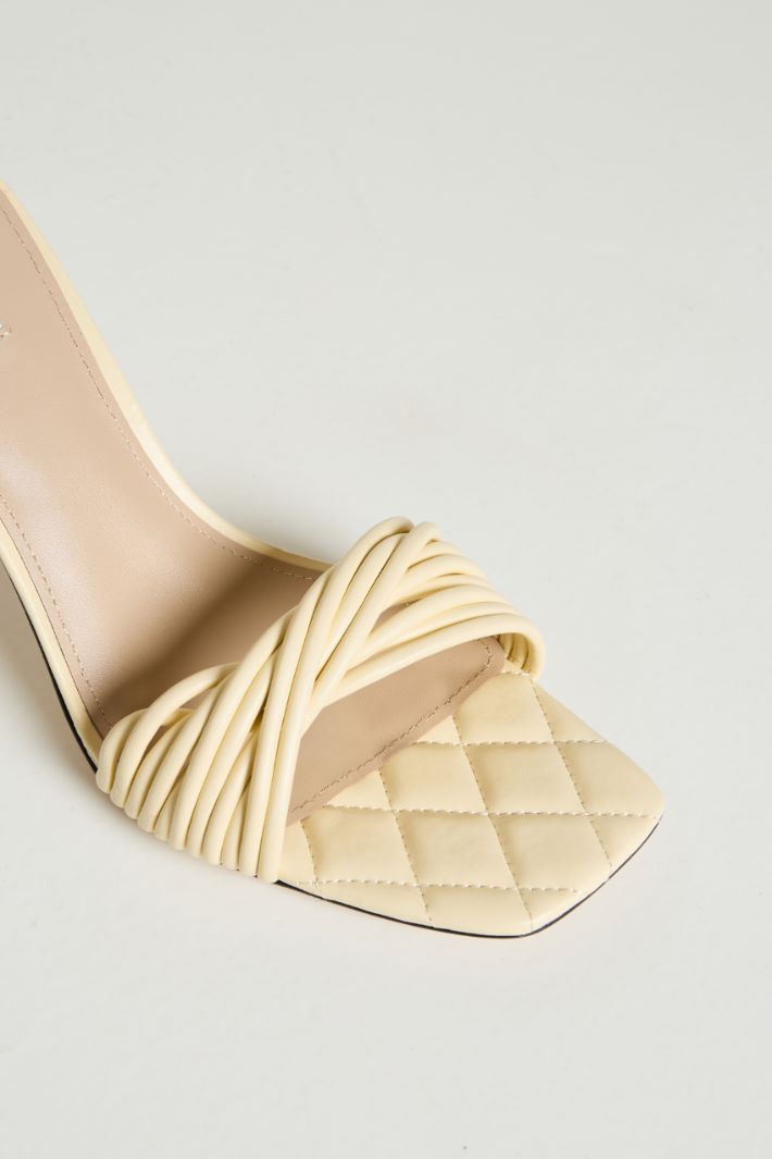 Twist-front sandals Intrend - 4