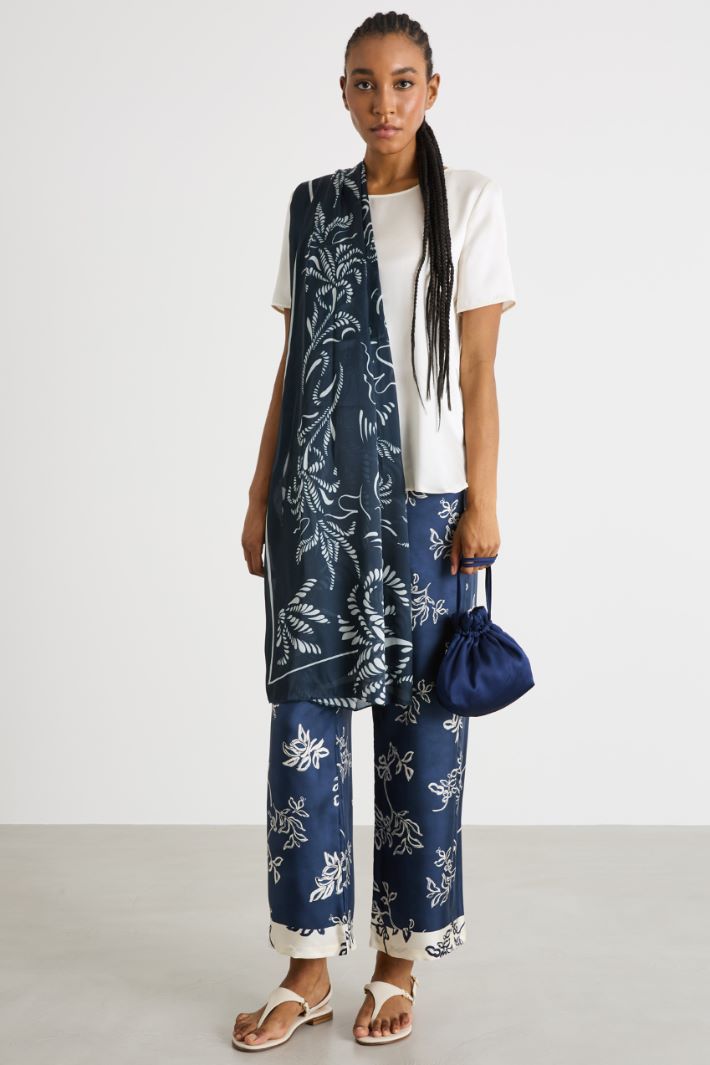 Floral-print stole Intrend