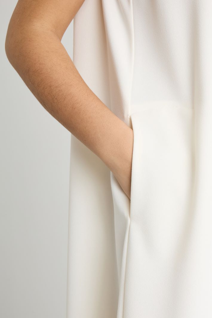 Abito in jersey compatto Intrend - 3