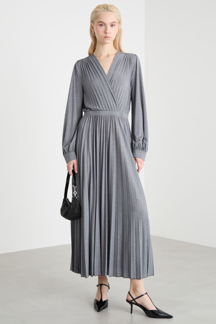 Pleated wrap dress Intrend