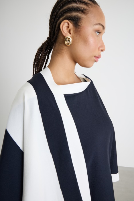 Blusón de viscosa elástica