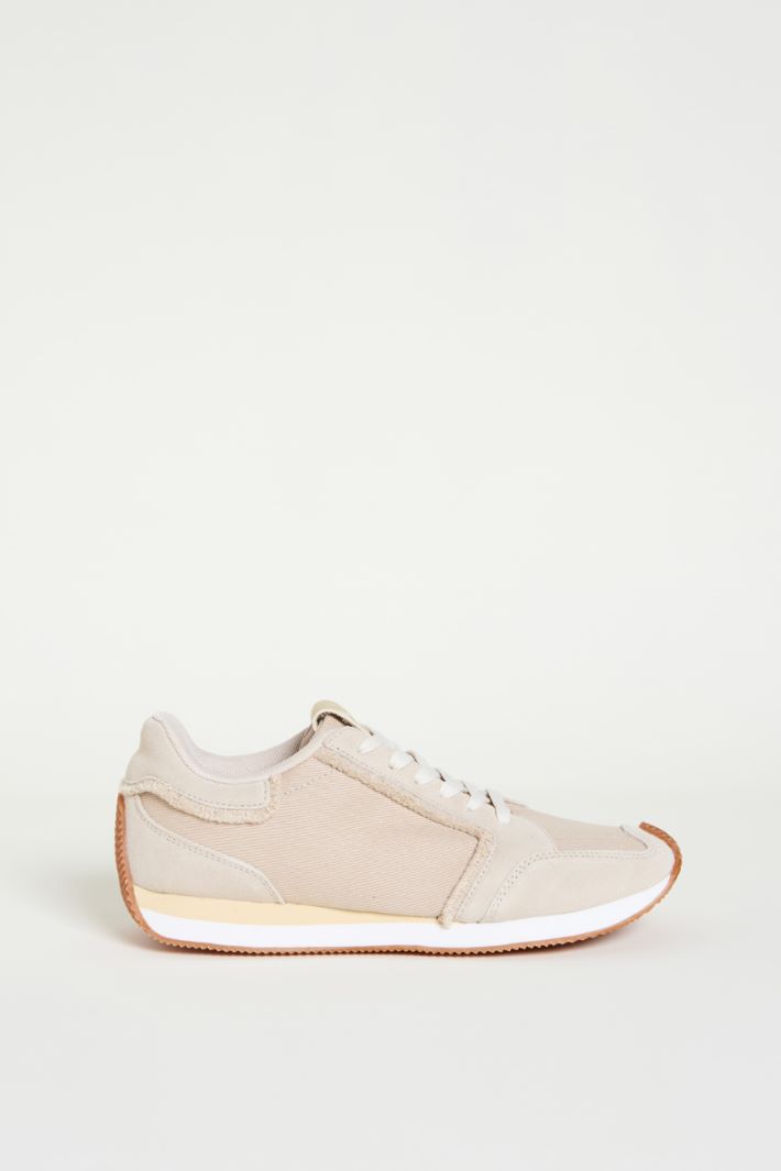 Canvas and leather trainers Intrend