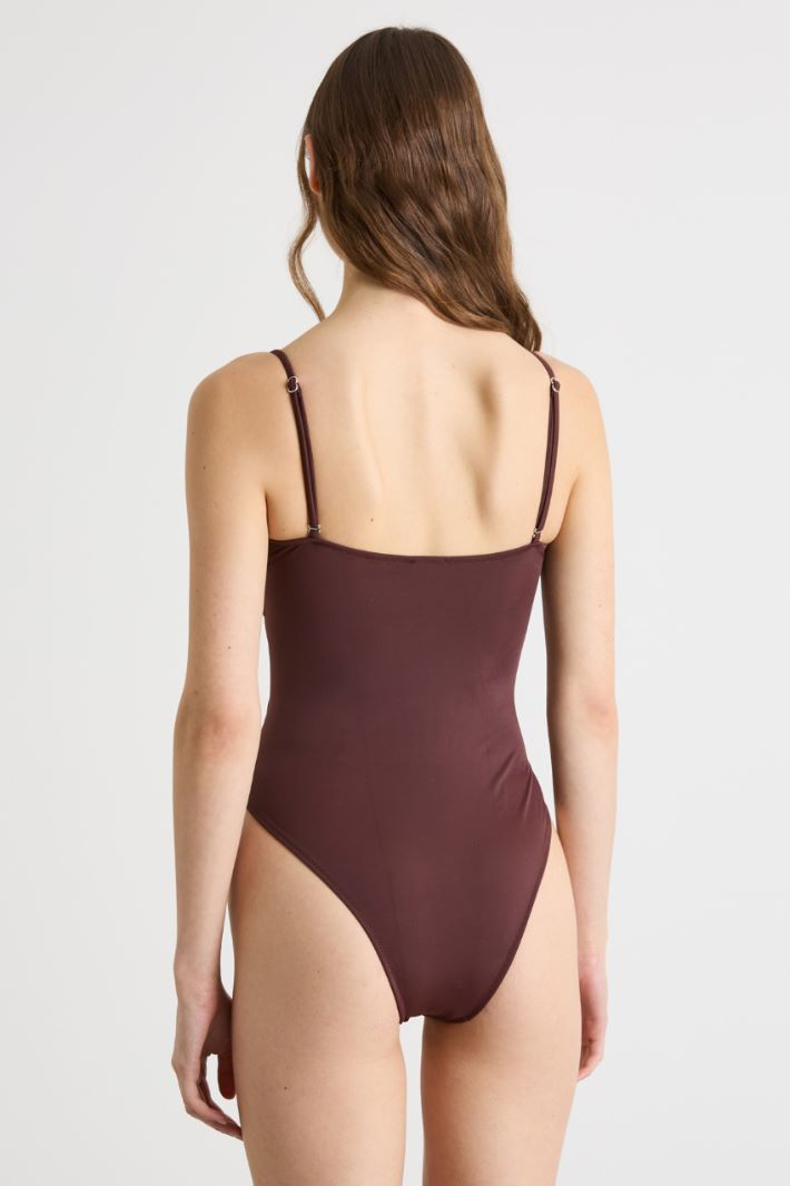 Cut-out swimsuit Intrend - 3