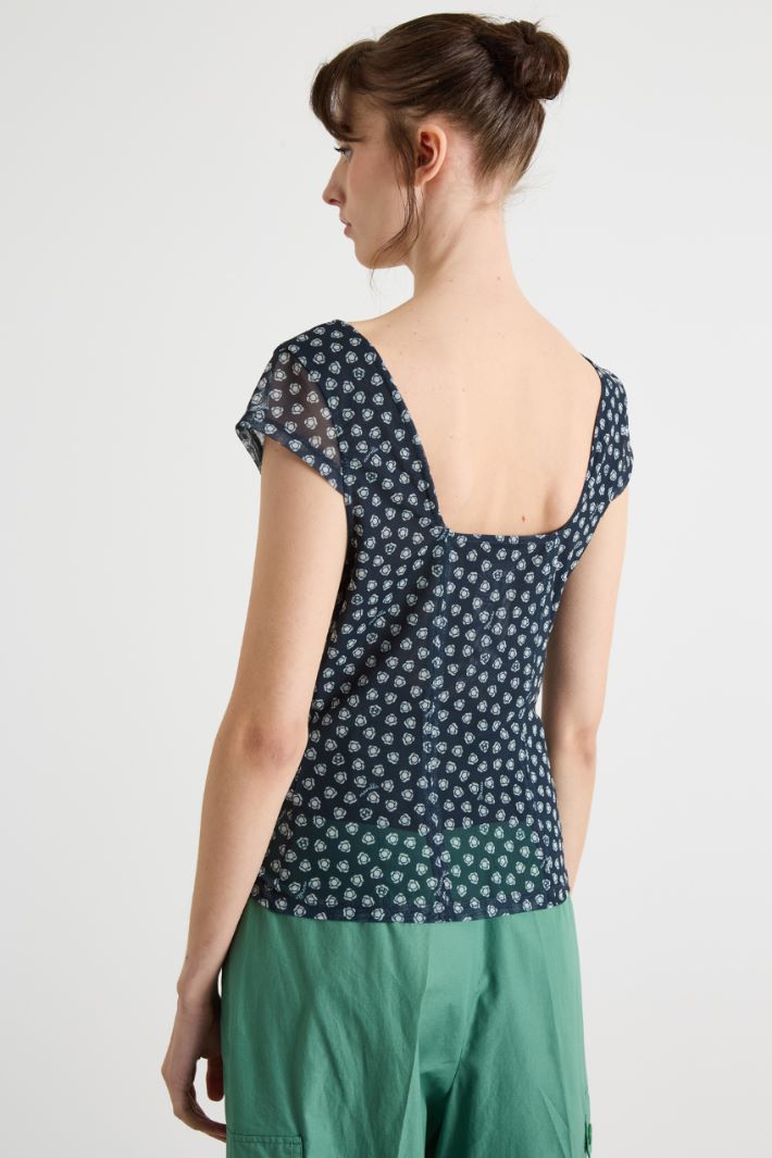 Geometric-Neck Printed Tulle Top Intrend - 4
