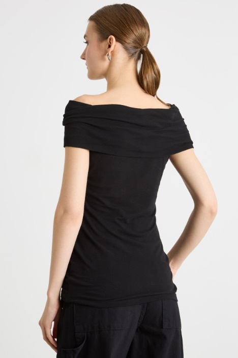 Top de escote Bardot