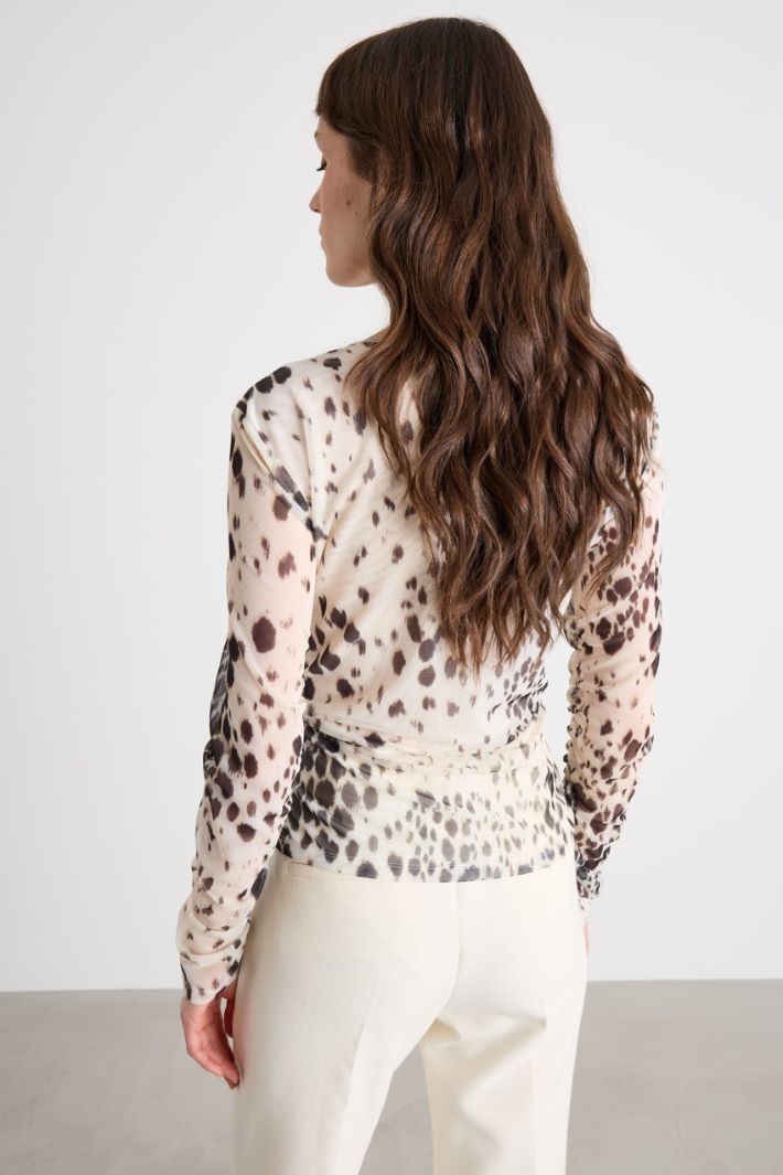 Top de tul estampado Intrend - 4