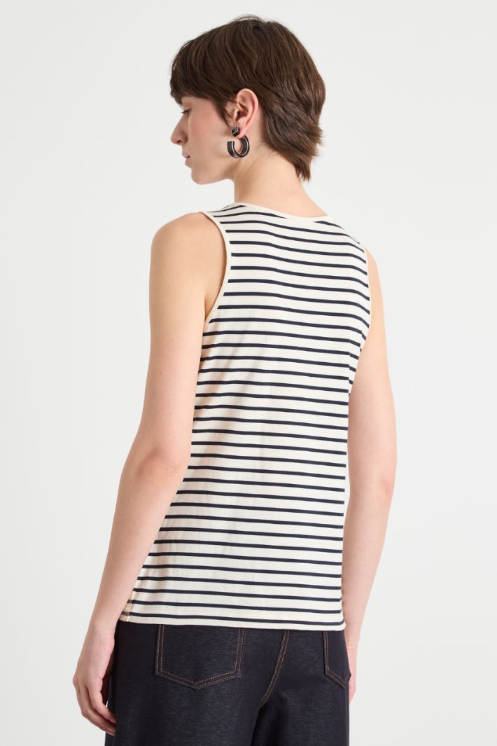 Fitted sequinned vest top Intrend - 4