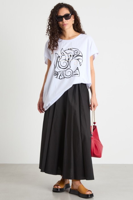 Oversized T-shirt with wide sleeves Intrend