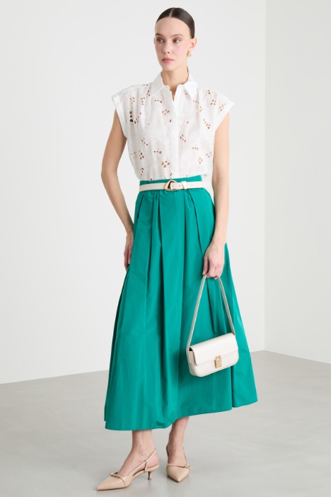 Sleeveless muslin shirt with broderie anglaise Intrend