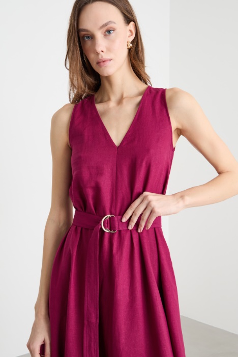 Abito svasato con cintura