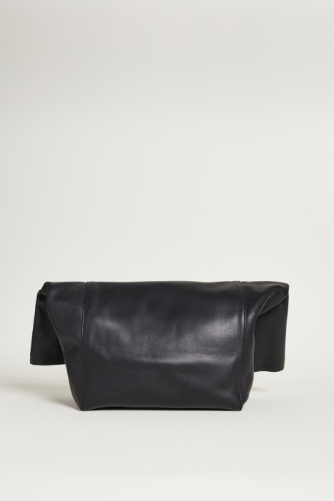 Clutch grande in pelle