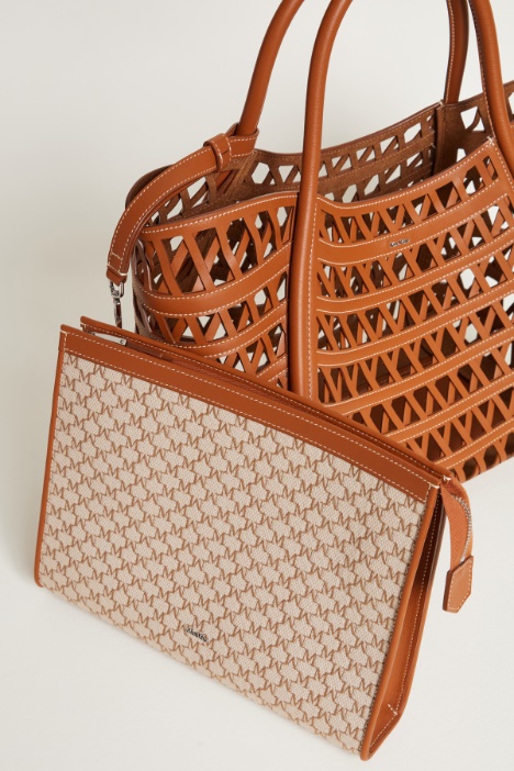 Bolso de piel trenzada