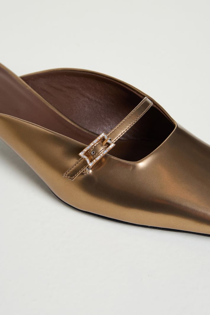 Laminated leather mules Intrend - 4