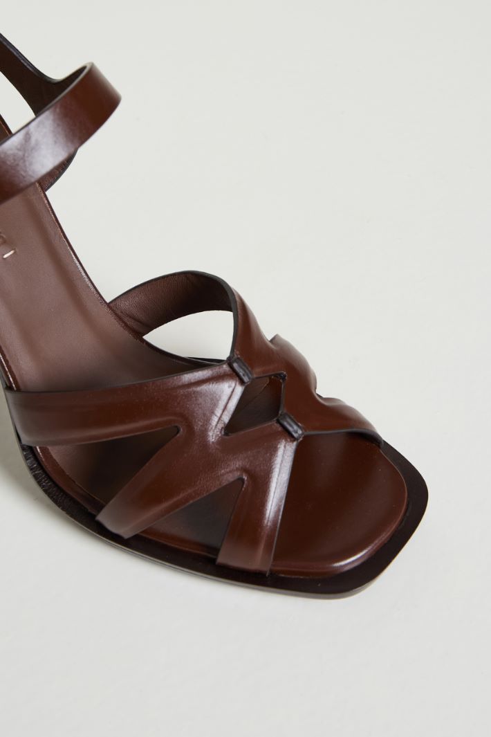 Polished leather sandals Intrend - 4